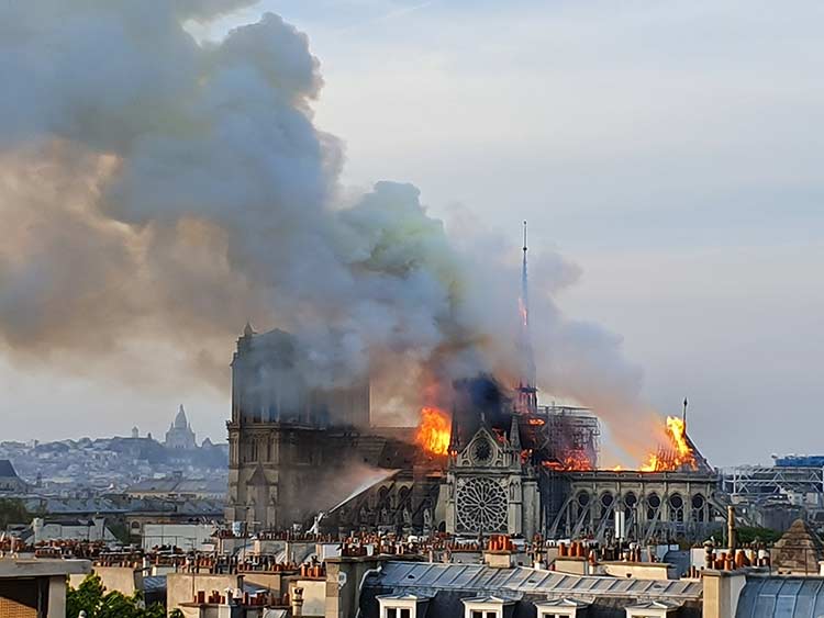 Brand der Kathedrale Notre-Dame am 15. April 2019